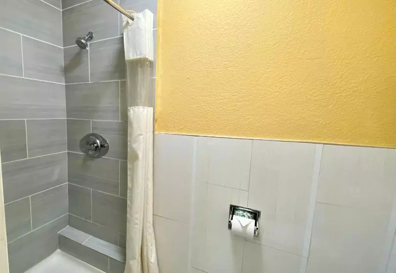 4 Star Motel