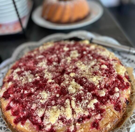 بنسيون Penzion Cafe Na Svahu