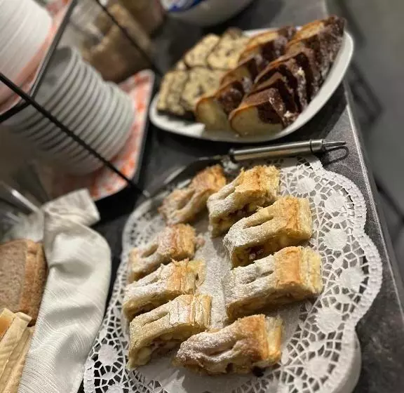 ペンション Penzion Cafe Na Svahu