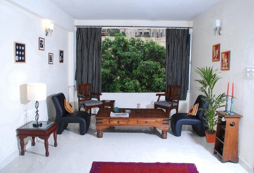 펜션 Red Arrow Residency