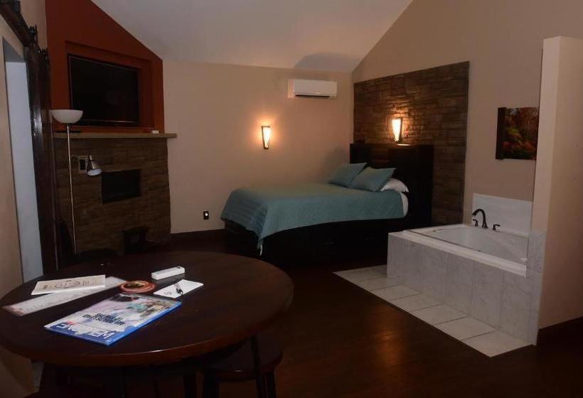 הוסטל The Fields Of Eden Inn