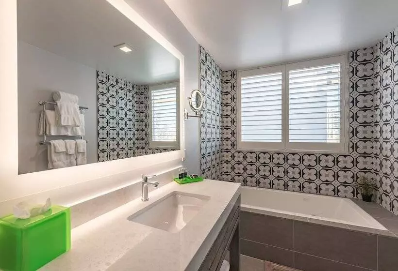 Lexen Hotel   North Hollywood Near Universal Studios