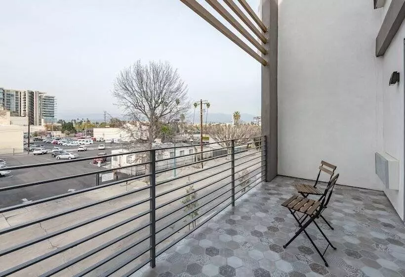 Lexen Hotel   North Hollywood Near Universal Studios