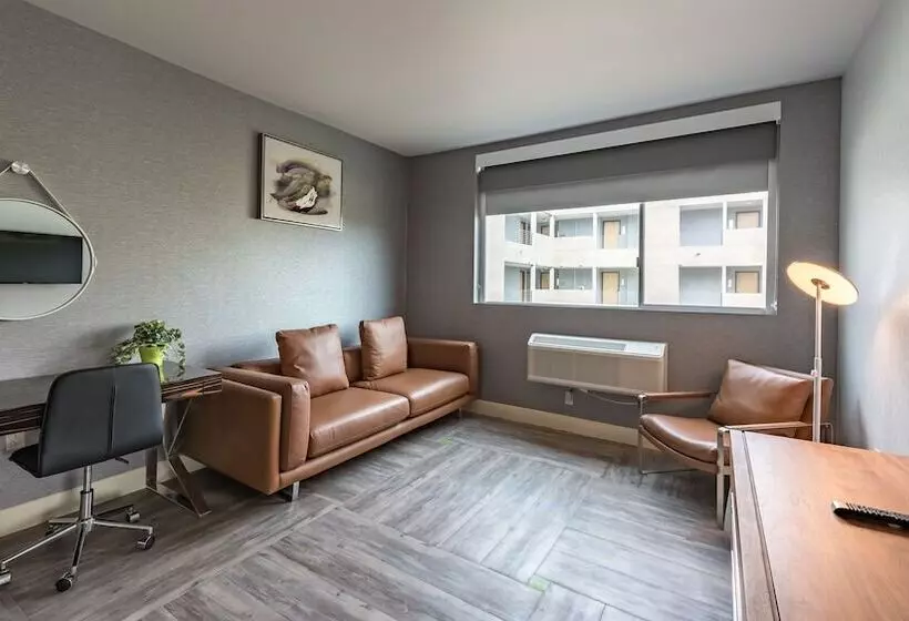 Lexen Hotel   North Hollywood Near Universal Studios