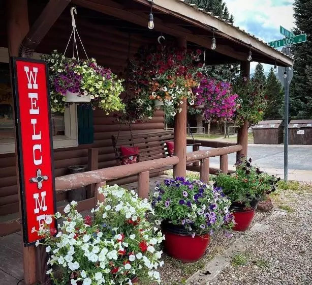 Hotelli Three Bears Lodge