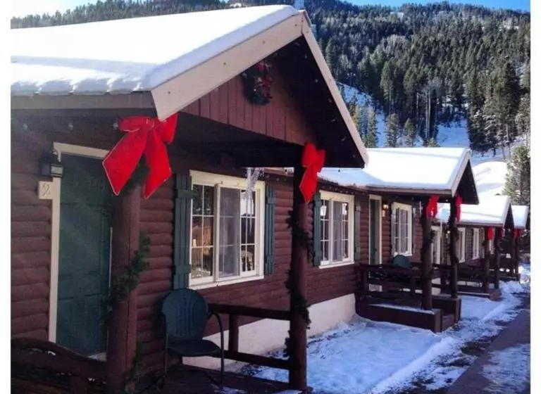 Hotelli Three Bears Lodge