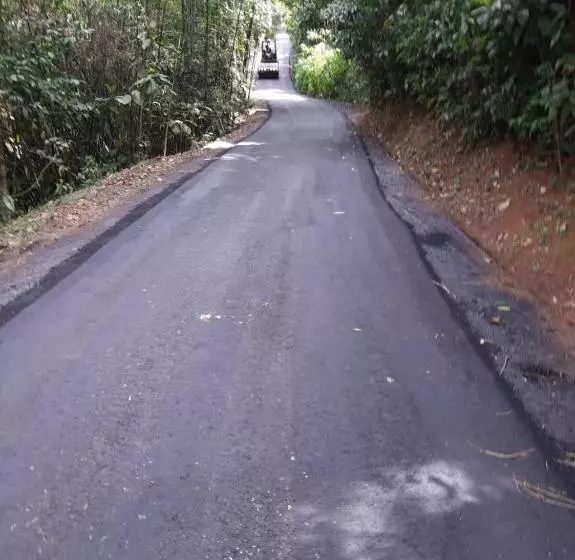 ペンション Acomodação Penedo