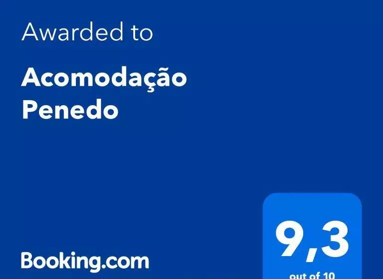 ペンション Acomodação Penedo