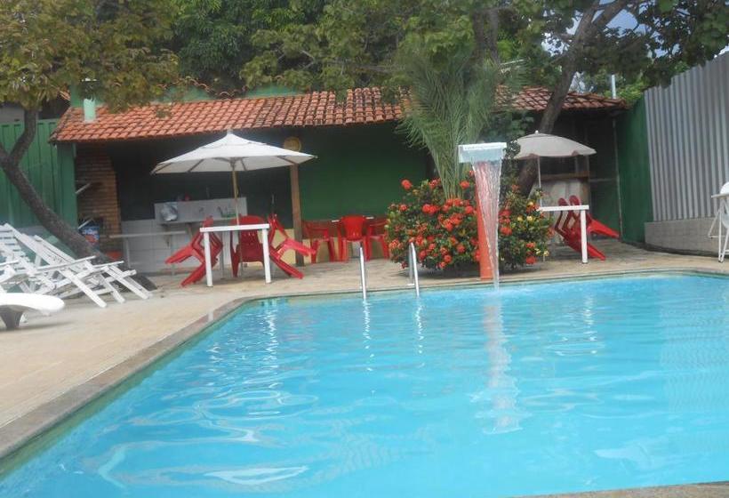 بنسيون Pousada Renascer