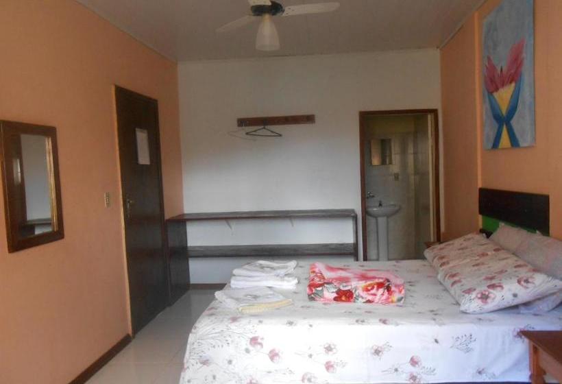 بنسيون Pousada Renascer