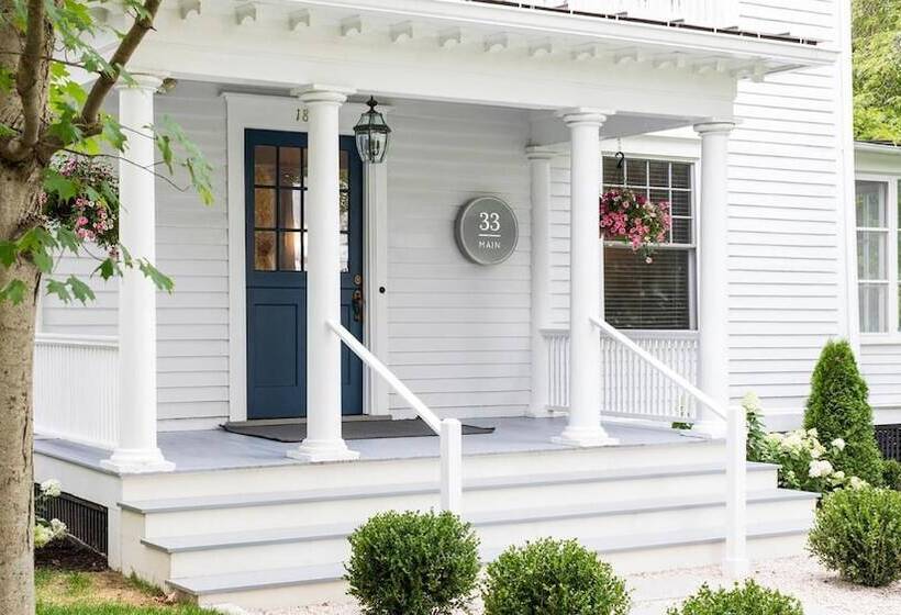 فندق صغير 33 Main