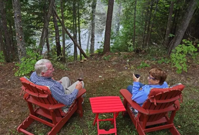 هاستل Poplar Creek Guesthouse