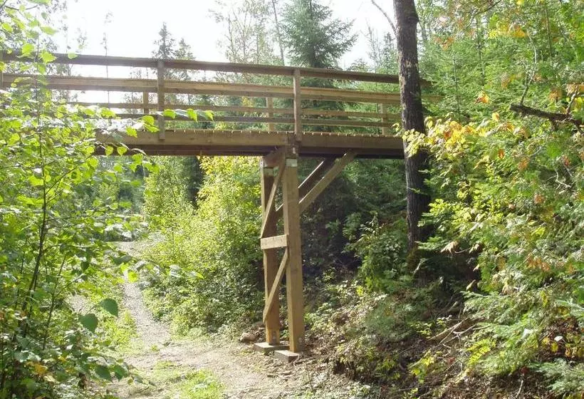 هاستل Poplar Creek Guesthouse