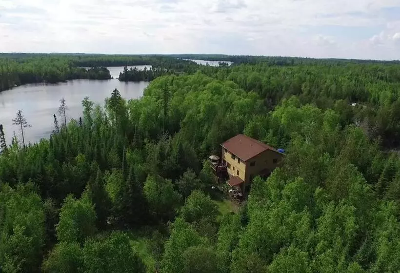 هاستل Poplar Creek Guesthouse