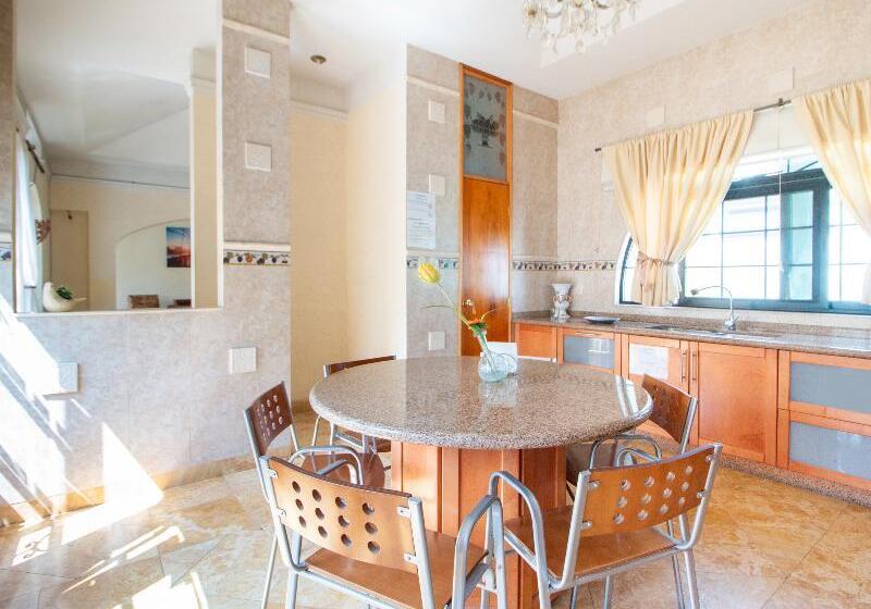 پانسیون Capital O Hotel San Jose, San Luis Potosi