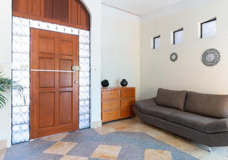 پانسیون Capital O Hotel San Jose, San Luis Potosi