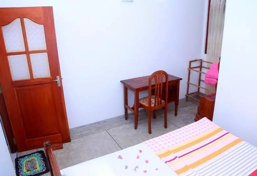 پانسیون Siluni Homes