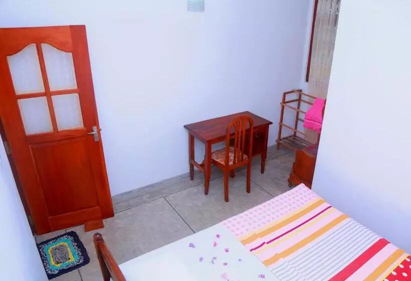 پانسیون Siluni Homes