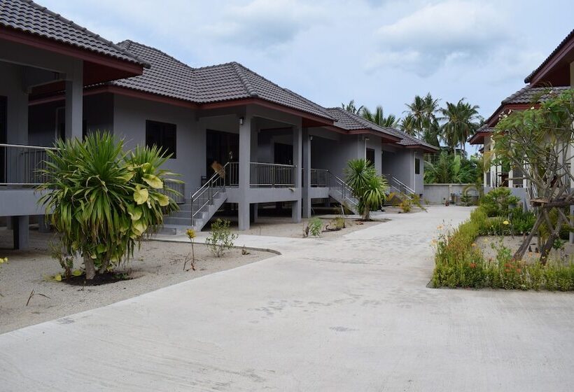 בית מלון כפרי Serenity Resort