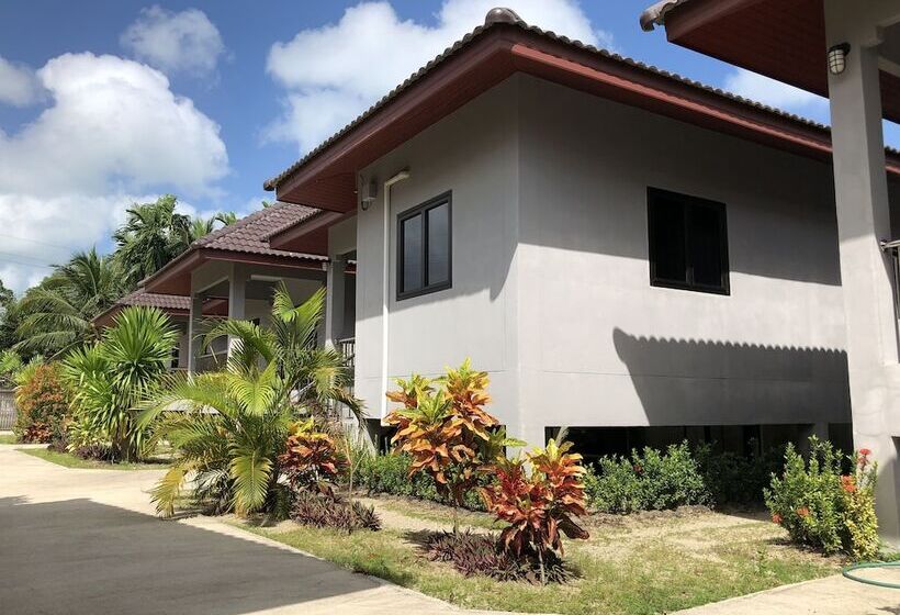 בית מלון כפרי Serenity Resort