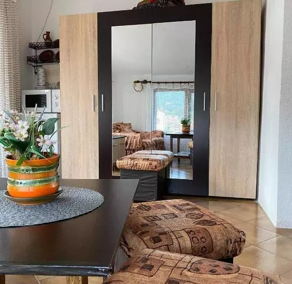 ペンション Art Studio