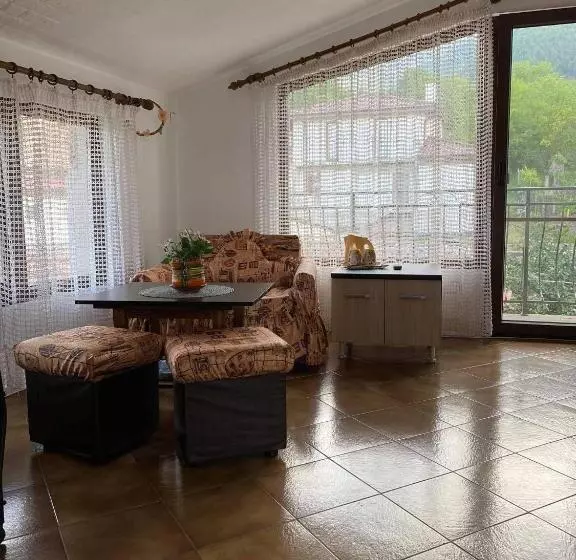 ペンション Art Studio