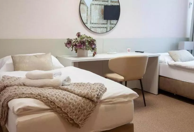 پانسیون Penzion Solid Spa