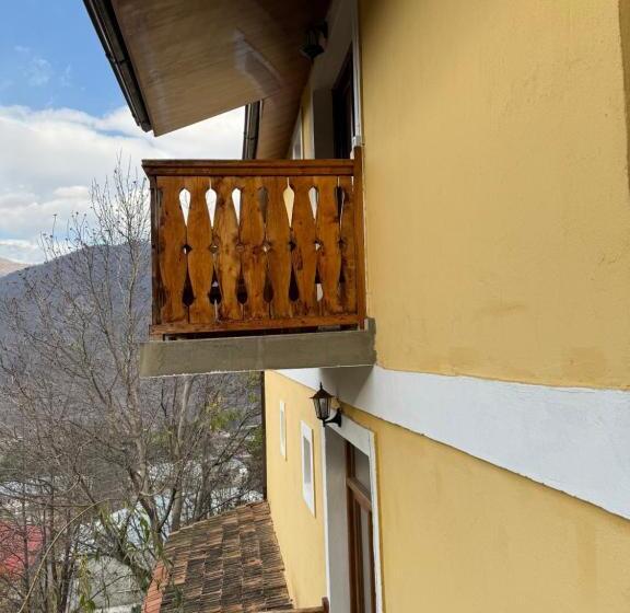 ペンション Verin Tun