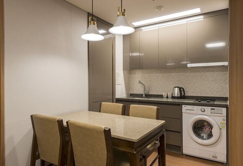 Stanford Hotel&resort Tongyeong