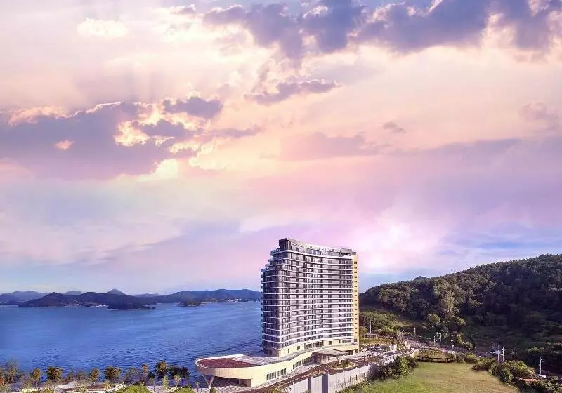 Stanford Hotel&resort Tongyeong