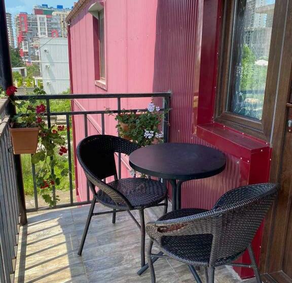 پانسیون Don Fridon