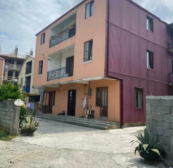 پانسیون Don Fridon