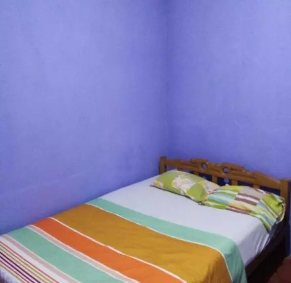 ペンション Hospedaje Independencia Pucallpa