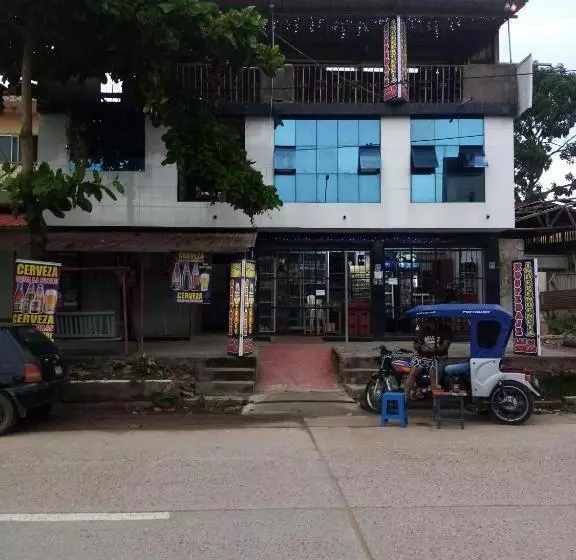 ペンション Hospedaje Independencia Pucallpa