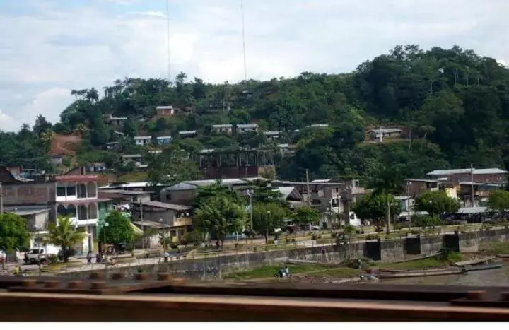 ペンション Hospedaje Independencia Pucallpa