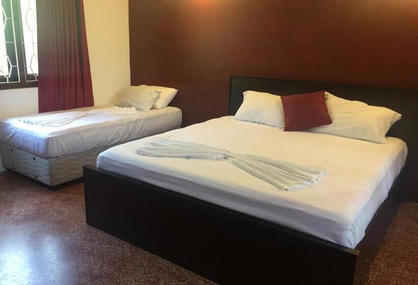 פנסיון Nallur Residence