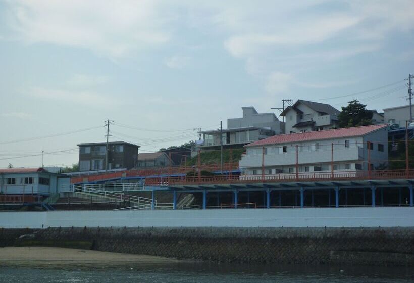 Panzió Seaside Hostel Lighthouse