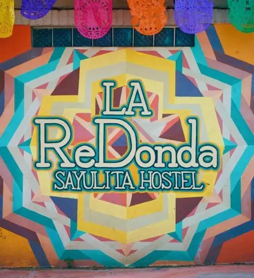 Retkeilymaja La Redonda Sayulita Hostal