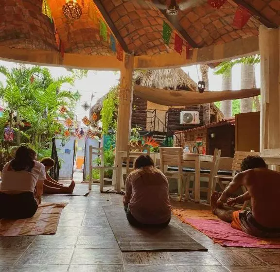 Retkeilymaja La Redonda Sayulita Hostal