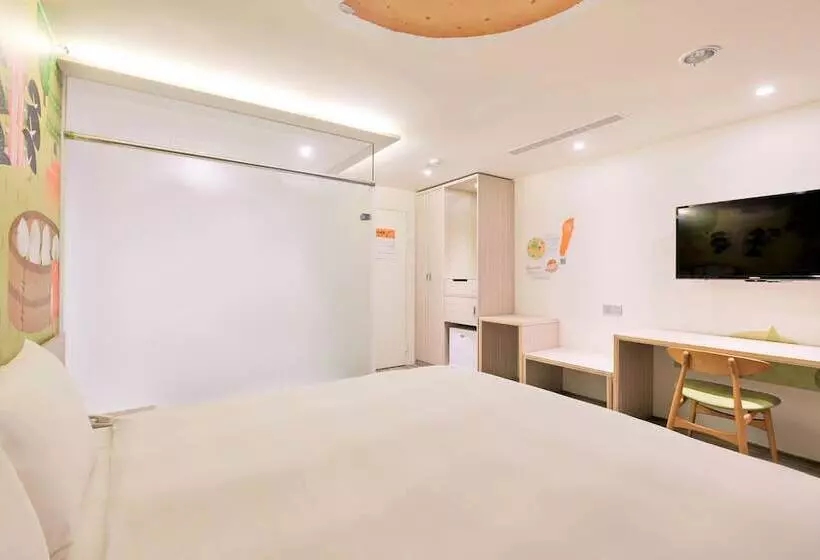 ユースホステル Whoops