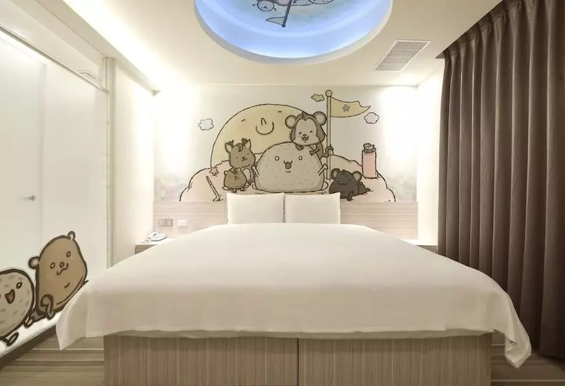 ユースホステル Whoops