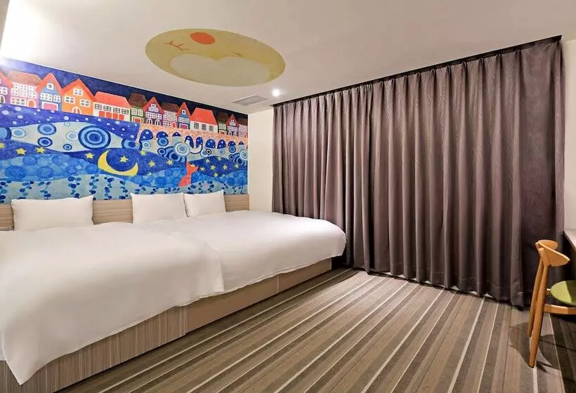 ユースホステル Whoops