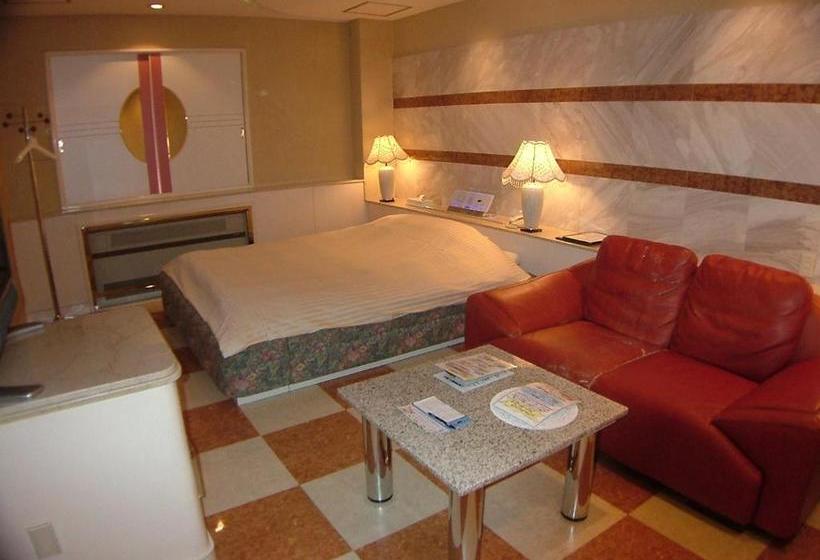 Отель J House 1