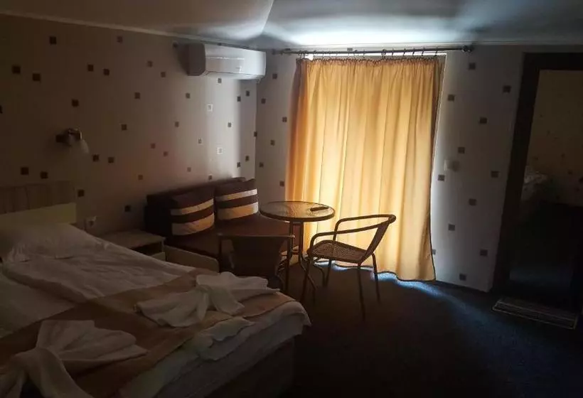 پانسیون Sirakovata Kushta
