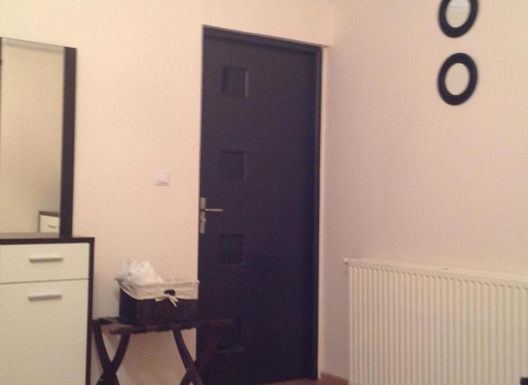 Pensió Casa Rendez Vous