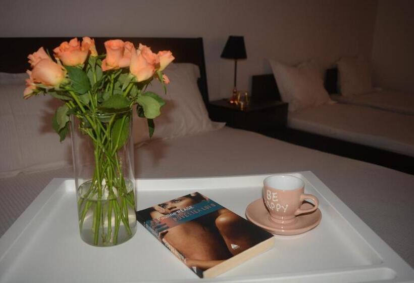 Pensió Casa Rendez Vous