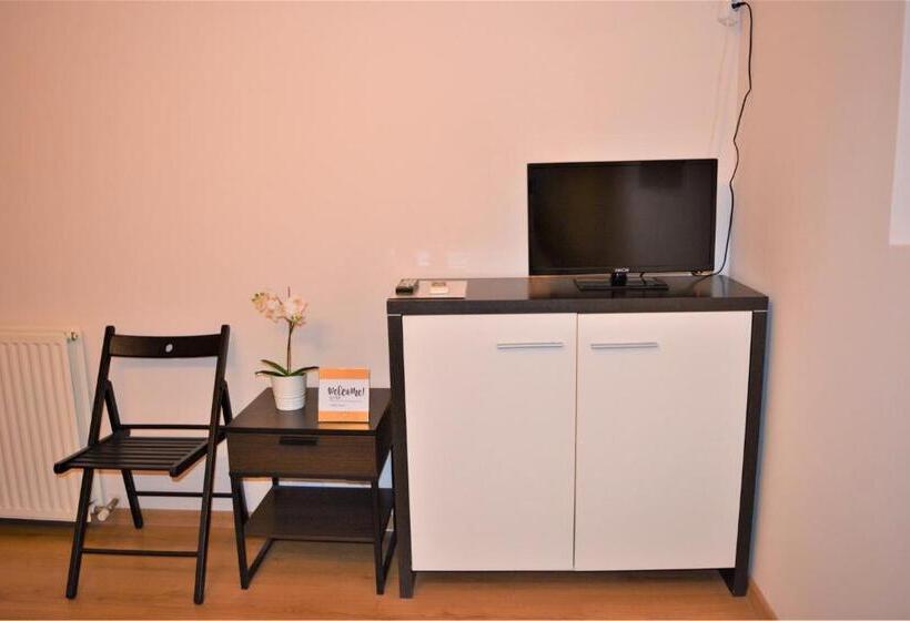 Pensió Casa Rendez Vous