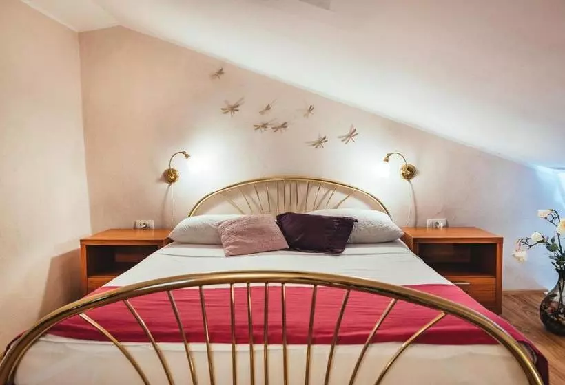 پانسیون Guesthouse Centrum B&b