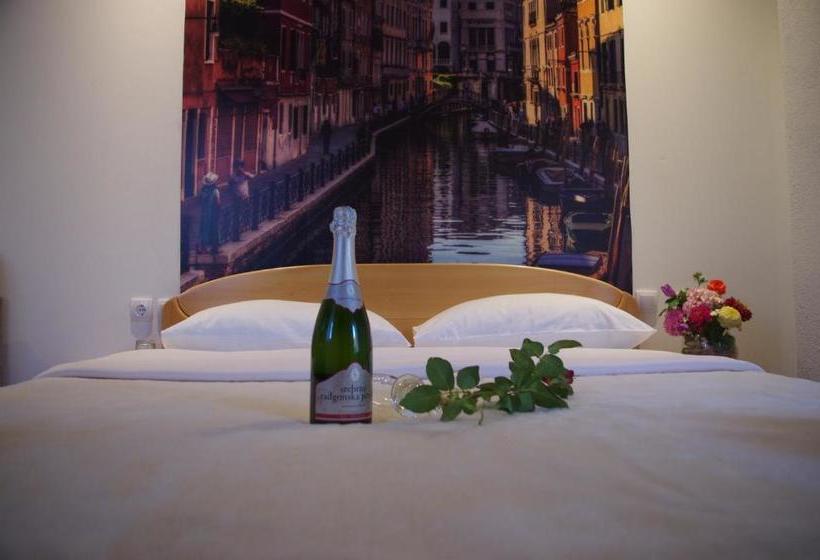 پانسیون Vila Dušica