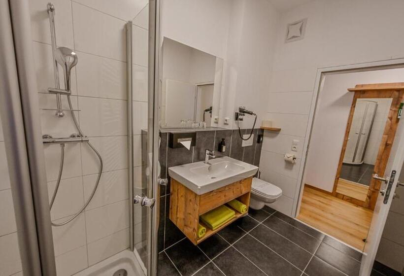 Пансион City Rooms Wels   Contactless Check In